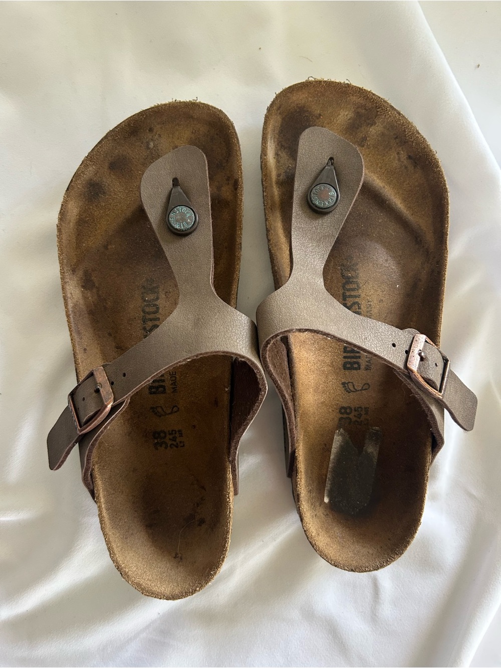 Birkenstock Gizeh- Brown Size 38